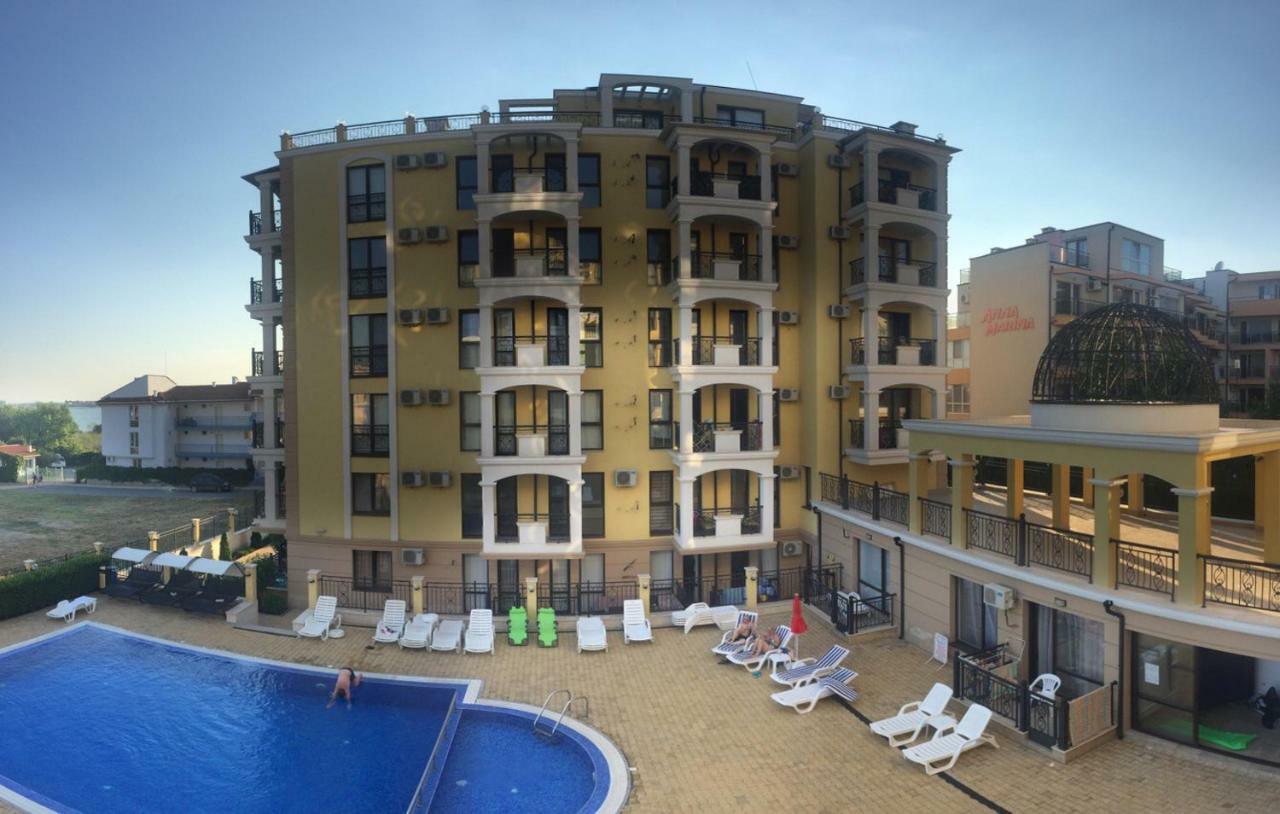 Sea Shore Apartment Свети Влас Екстериор снимка